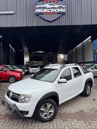 RENAULT DUSTER OROCH 2.0 16V FLEX DYNAMIQUE 4P AUTOMÁTICO RENAULT DUSTER OROCH 2.0 16V FLEX DYNAMIQUE 4P AUTOMÁTICO